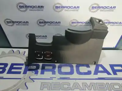 Автозапчастина б/у молдинг для ssangyong kyron 2.0 посилання на oem iam 7673109000  