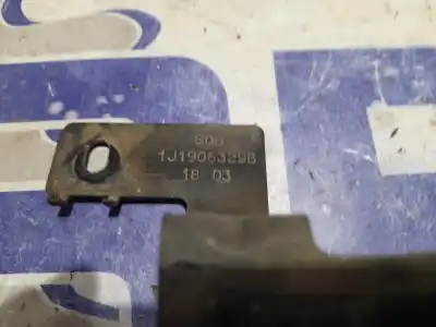 Автозапчасти б/у средний за seat leon (1m1) 1.9 tdi ссылки oem iam 1j1906329b  