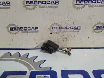 Pezzo di ricambio per auto di seconda mano gancio per cintura per seat leon (1p1) 1.9 tdi riferimenti oem iam 1k0857739