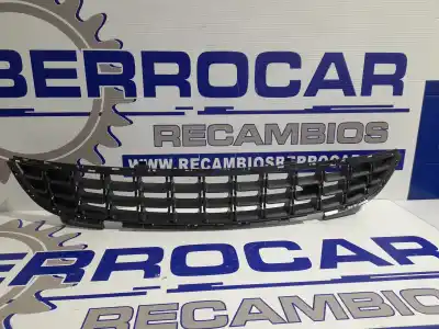 Second-hand car spare part FRONT GRILLE for OPEL CORSA D  OEM IAM references 13389555  
