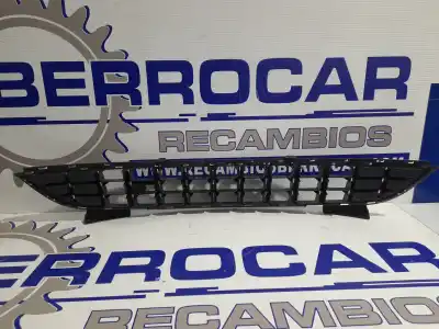 Second-hand car spare part front grille for opel corsa d 1.2 cat (a 12 xer / ldc) oem iam references 13389555  