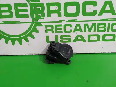 Peça sobressalente para automóvel em segunda mão motor de abertura da comporta de sofagem por ford focus lim. (cb8) 1.6 tdci cat referências oem iam ead251