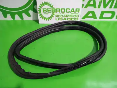 Second-hand car spare part rubber door seal for renault megane ii familiar 1.9 dci diesel oem iam references  Second-hand car spare part rubber door seal for renault megane ii familiar 1.9 dci diesel oem iam references