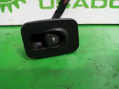 Second-hand car spare part right front power window switch for lancia ypsilon (101) 1.3 multijet 16v argento (10.2006->) oem iam references b88328689  