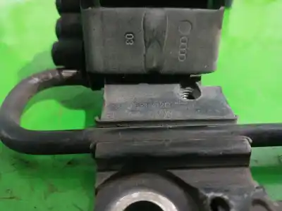 Second-hand car spare part hinge for audi a6 berlina (4f2) 2.4 oem iam references 8e0831412b  