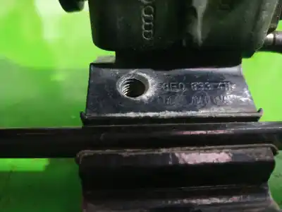 Second-hand car spare part hinge for audi a6 berlina (4f2) 2.4 oem iam references 8e0833411  