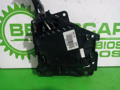 Second-hand car spare part fuse box unit for citroen c3 exclusive oem iam references 9801147680  