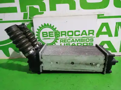 Автозапчастина б/у інтеркулер для peugeot 307 berlina (s2) 1.6 16v hdi посилання на oem iam 9648551880