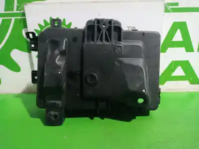 Peça sobressalente para automóvel em segunda mão tampa da bateria por opel zafira b cosmo referências oem iam 13234223