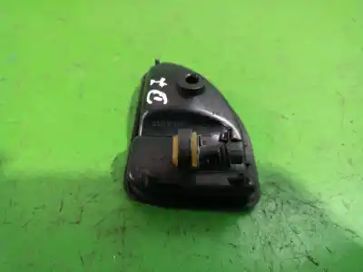 Автозапчастина б/у ліва передня внутрішня ручка для renault kangoo (f/kc0) expression посилання на oem iam 8200247802  
