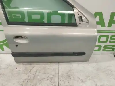 Автозапчастина б/у передні праві двері для renault clio ii fase ii (b/cb0) 1.5 dci diesel 65 cv / 48 kw посилання на oem iam 7752232796  