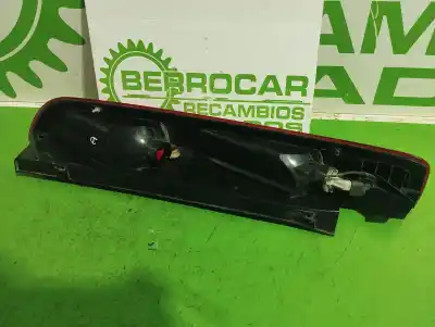 Pièce détachée automobile d'occasion feu arrière droit pour ford focus berlina (cap) 1.6 16v cat références oem iam 4m5113404a  