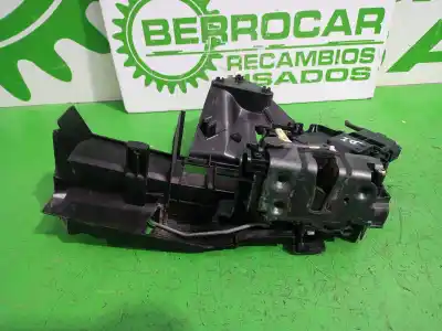 Pezzo di ricambio per auto di seconda mano serratura porta anteriore sinistra per ford focus berlina (cap) 1.6 16v cat riferimenti oem iam 24000000013  