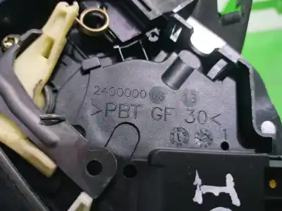 Pezzo di ricambio per auto di seconda mano serratura porta anteriore sinistra per ford focus berlina (cap) 1.6 16v cat riferimenti oem iam 24000000013  