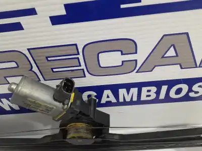 Автозапчастина б/у регулятор переднього правого скла для iveco daily furgón 2.3 diesel cat посилання на oem iam 5801901052  