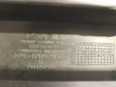 Автозапчастина б/у бічна сподниця для citroen c4 cactus (2014-..) посилання на oem iam 9687617677  