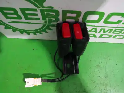 Peça sobressalente para automóvel em segunda mão chicote / encaixe cinto segurança traseiro direito por citroen c4 lim. business referências oem iam 96737609xt  