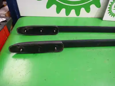 Pezzo di ricambio per auto di seconda mano BARRE DEL TETTO per KIA SORENTO I (JC) 2.5 CRDI Riferimenti OEM IAM 867993E000  