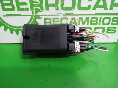 Pezzo di ricambio per auto di seconda mano SCATOLA RELÈ/FUSIBILI per PEUGEOT 508  Riferimenti OEM IAM 9665490680  