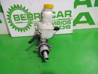Pezzo di ricambio per auto di seconda mano pompa freni per lancia ypsilon (101) 1.3 multijet 16v argento (10.2006->) riferimenti oem iam y21468  