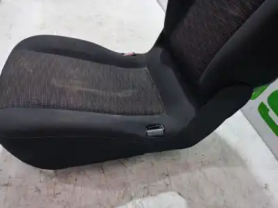 Автозапчасти б/у средняя задняя сиденья за renault scenic ii grand confort dynamique ссылки oem iam 7701063915  