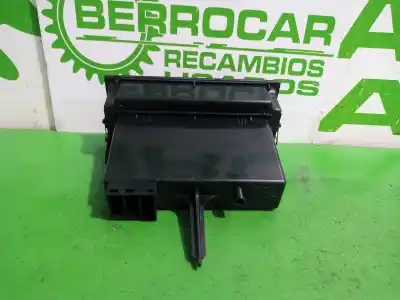 Автозапчастина б/у бардачок для peugeot partner (s1) 2.0 hdi cat посилання на oem iam 9613133077  