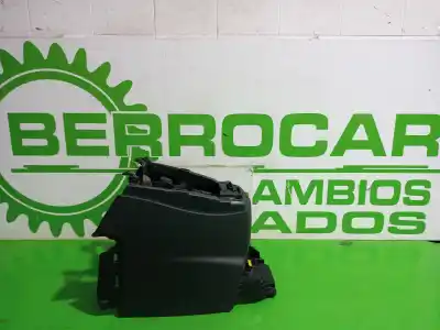 Автозапчастина б/у центральна консоль для renault scenic iii xmod bose посилання на oem iam 7711426456