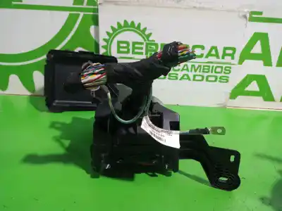 Second-hand car spare part fuse box unit for citroen c3 origins oem iam references 9804848480  