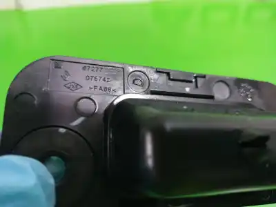 Автозапчастина б/у правий бічний замок дверей для renault kangoo profesional посилання на oem iam 67277075742  