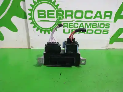 Автозапчастина б/у коробка передігрів для renault kangoo profesional посилання на oem iam 271206395r  