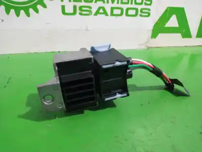 Автозапчастина б/у коробка передігрів для renault kangoo profesional посилання на oem iam 110678071r  