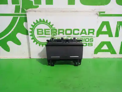 Автозапчасти б/у пепельница за audi a4 berlina (8e) 2.5 tdi ссылки oem iam 8e0857951