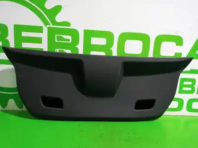 Second-hand car spare part tailgate trim for opel corsa e expression oem iam references 13180938  