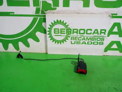 Second-hand car spare part left rear seat belt buckle for opel corsa e expression oem iam references 627822100