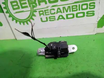 Second-hand car spare part trunk lock for opel corsa e expression oem iam references 13481535  