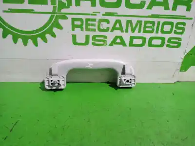 Second-hand car spare part left front handle for opel corsa e expression oem iam references 5001470005  