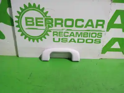 Second-hand car spare part right front handle for opel corsa e expression oem iam references 5001470005