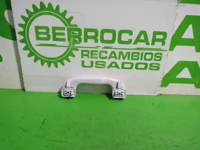 Second-hand car spare part right front handle for opel corsa e expression oem iam references 5001470005  