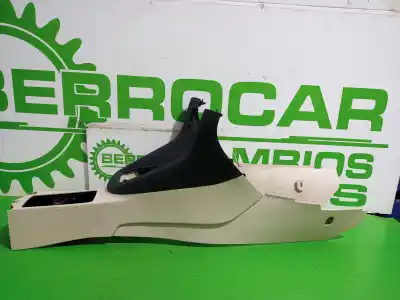 Pezzo di ricambio per auto di seconda mano CONSOLE CENTRALE per VOLKSWAGEN GOLF VI (5K1)  Riferimenti OEM IAM 5K0863243C  