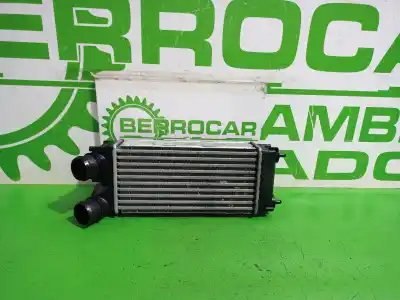Автозапчастина б/у інтеркулер для CITROEN C4 GRAND PICASSO Exclusive Посилання на OEM IAM 9656503980  