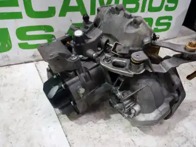 Second-hand car spare part gearbox for opel corsa e expression oem iam references 55565177  