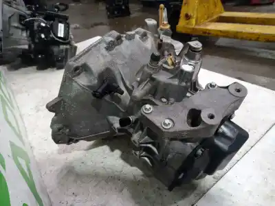 Second-hand car spare part gearbox for opel corsa e expression oem iam references 55565177  