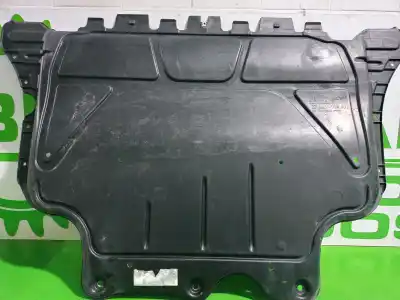Автозапчасти б/у защитная крышка за volkswagen t-roc (d11) basis ссылки oem iam 3q0825236c  
