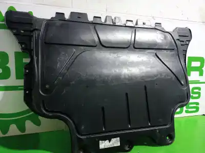Автозапчасти б/у защитная крышка за volkswagen t-roc (d11) basis ссылки oem iam 3q0825236c  