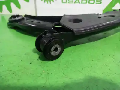 Автозапчастина б/у передній правий нижний рычаг підвіски для volkswagen t-roc (d11) basis посилання на oem iam 5wa407152  