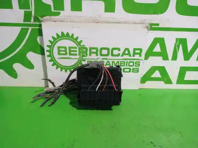 Peça sobressalente para automóvel em segunda mão caixa de fusíveis e relés por citroen berlingo 1.9 d x familiar referências oem iam 965061858000
