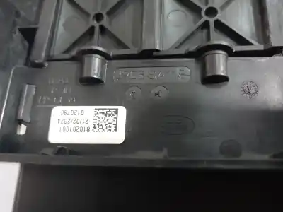 Автозапчастина б/у вітровий дефлектор для jaguar e-pace basis awd посилання на oem iam j9c38a118  