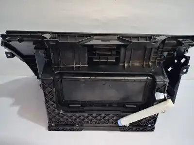 Автозапчастина б/у бардачок для jaguar e-pace basis awd посилання на oem iam j9c3060t10a  