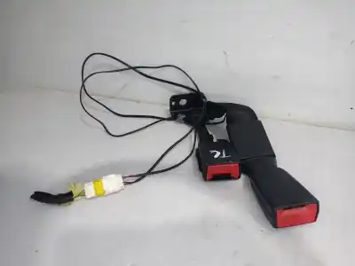 Pièce détachée automobile d'occasion BOUCLE DE CEINTURE DE SÉCURITÉ ARRIERE CENTRAL pour PEUGEOT 3008  Références OEM IAM 9681985380  