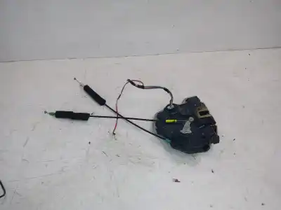 Pezzo di ricambio per auto di seconda mano SERRATURA PORTA ANTERIORE DESTRA per LEXUS RX 300 (MCU35)  Riferimenti OEM IAM 6903048070  